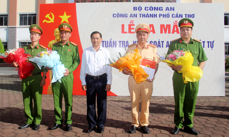 Công an TP Cần Thơ ra mắt Tố 198 xử lý tội phạm đường phố -1