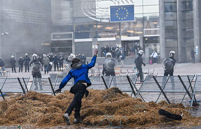 EU đang tụt hậu so với Mỹ và Trung Quốc, liệu họ có thể bắt kịp? -0