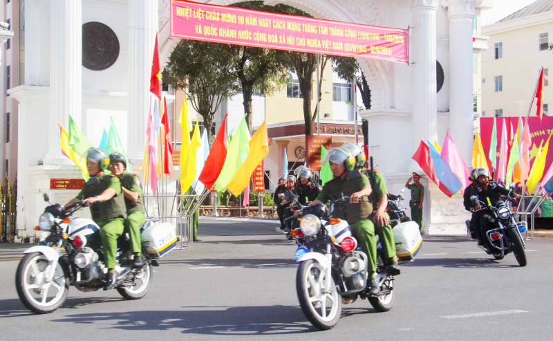 Công an TP Cần Thơ ra mắt Tố 198 xử lý tội phạm đường phố -2