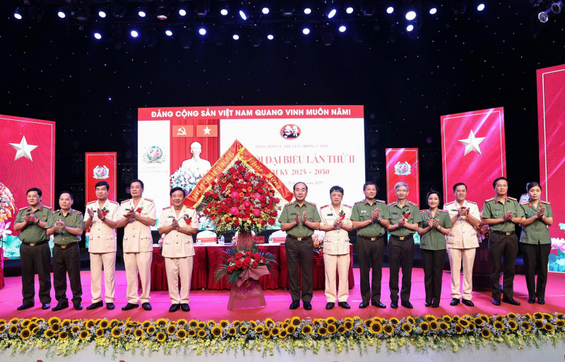 Đoàn kết, sáng tạo, xây dựng Đảng bộ Cục Truyền thông CAND ngày càng phát triển -0