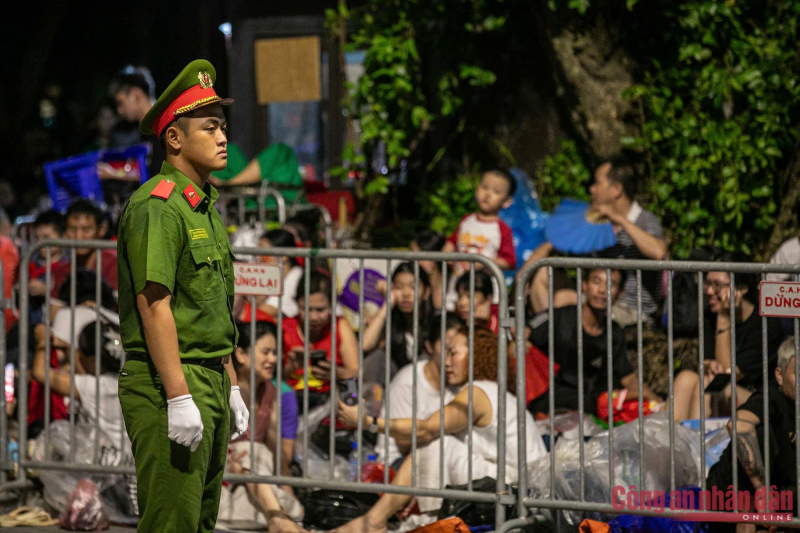 309c2c6e16009d5ec411.jpg -0