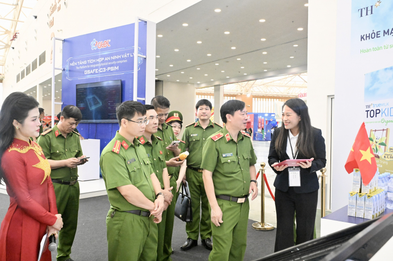 Trải nghiệm của Trung Tâm Dữ liệu quốc gia - Trái tim của tiến trình xây dựng Việt Nam số -0