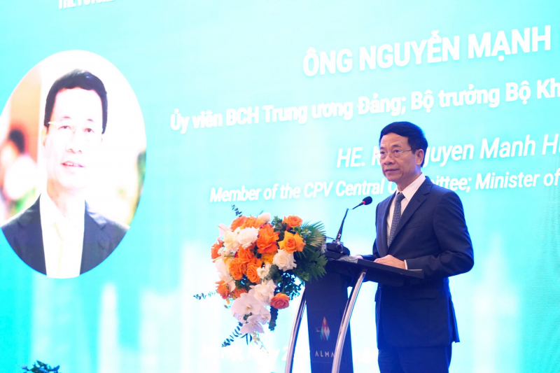 Diễn đàn bàn về khoa học công nghệ kiến tạo động lực phát triển nhanh, bền vững -0