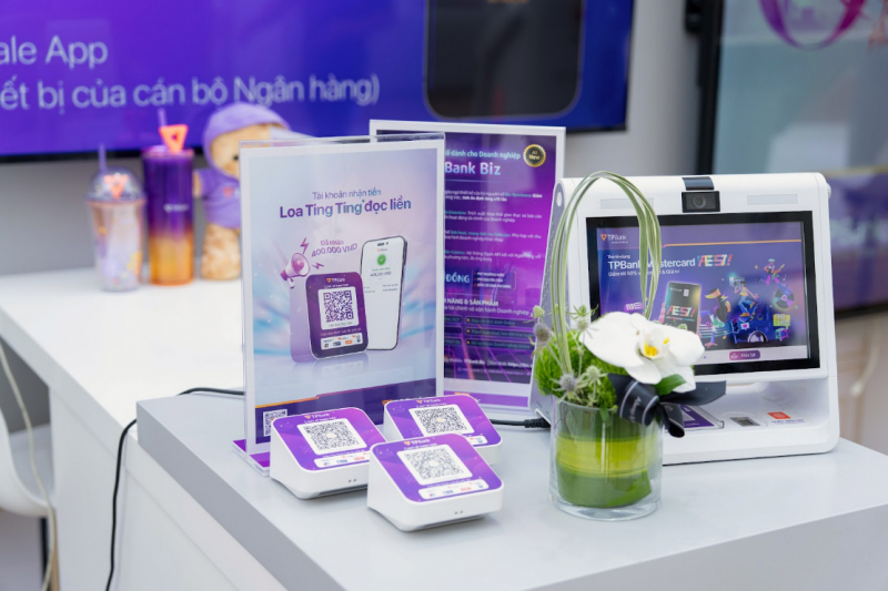 TPBank mang hành trình số đến Triển lãm Thành tựu Đất nước  -0