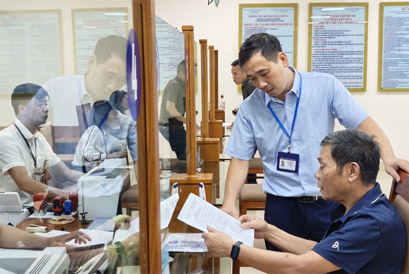 thu-tuc-hanh-chinh-hn.jpg -0