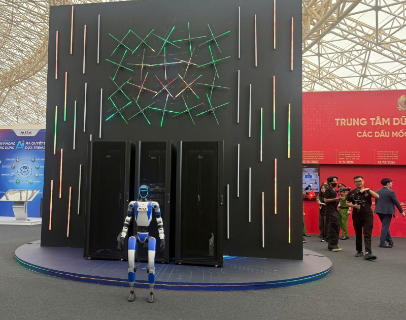 Trải nghiệm của Trung Tâm Dữ liệu quốc gia - Trái tim của tiến trình xây dựng Việt Nam số -0