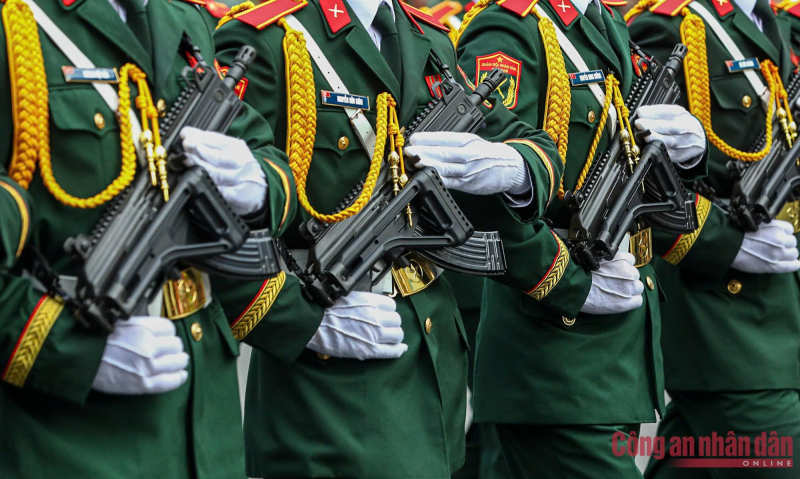 327f54e5428ec9d0909f.jpg -0