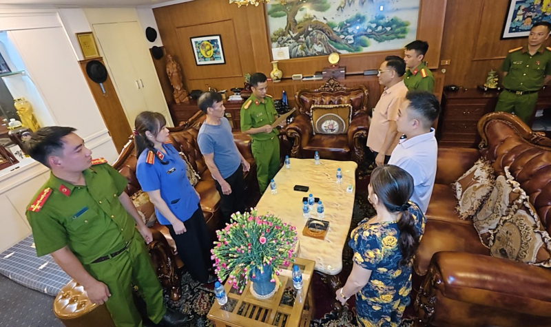 Bắt khẩn cấp Chủ tịch HĐQT, kiêm Tổng Giám đốc Công ty TNHH tập đoàn bất động sản Đông Á -0