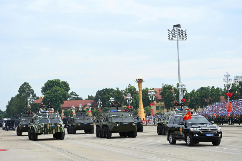 Cận cảnh các khối diễu binh hùng hậu của lực lượng CAND tại Lễ tổng duyệt A80 -2