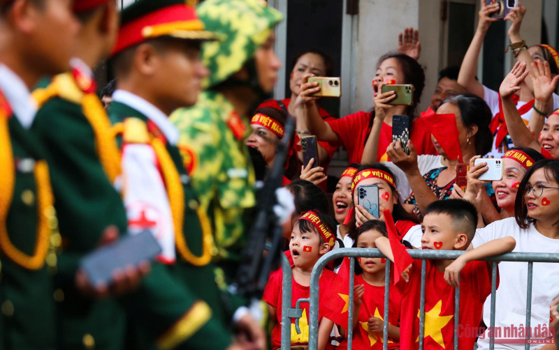 a454a490b9fb32a56bea.jpg -0