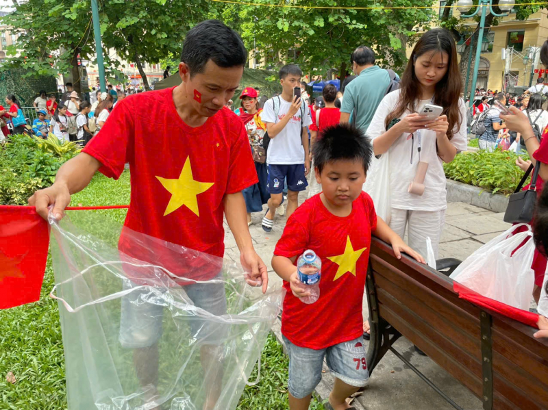 ba7e00066b73e02db962.jpg -0