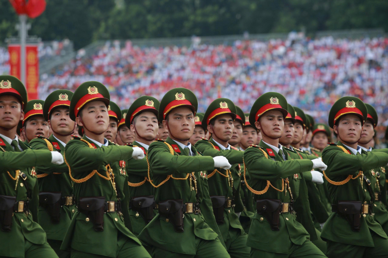 Cận cảnh các khối diễu binh hùng hậu của lực lượng CAND tại Lễ tổng duyệt A80 -1