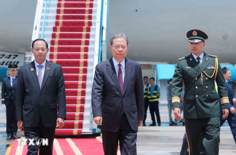 Ủy viên trưởng Nhân đại toàn quốc Trung Quốc bắt đầu thăm chính thức Việt Nam -0