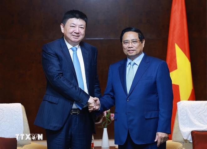 Thủ tướng Phạm Minh Chính làm việc với các Tập đoàn hàng đầu của Trung Quốc -0
