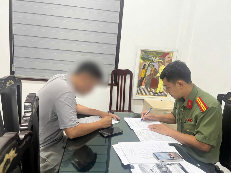 Đưa tin sai sự thật về “biểu tình đòi phát vé” tại Nhà hát Lớn Hà Nội, một đối tượng bị xử lý -0