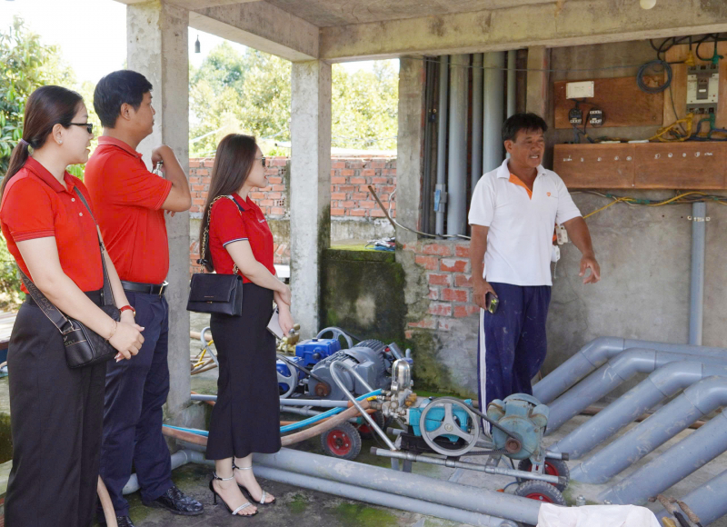 Agribank tiếp sức, thầy giáo bén duyên với nông nghiệp công nghệ cao -0