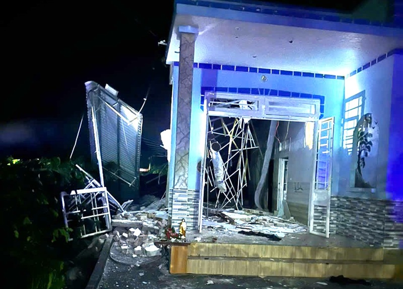 Phát hiện nhiều dụng cụ chế pháo ở hiện trường vụ nổ tại Lâm Đồng -1