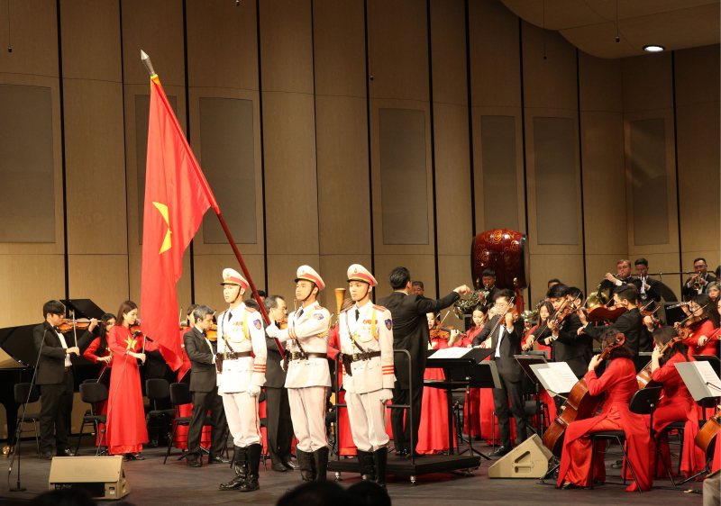 “Bản giao hưởng mùa thu”: Truyền cảm hứng, niềm tin về tương lai tươi sáng của đất nước -0