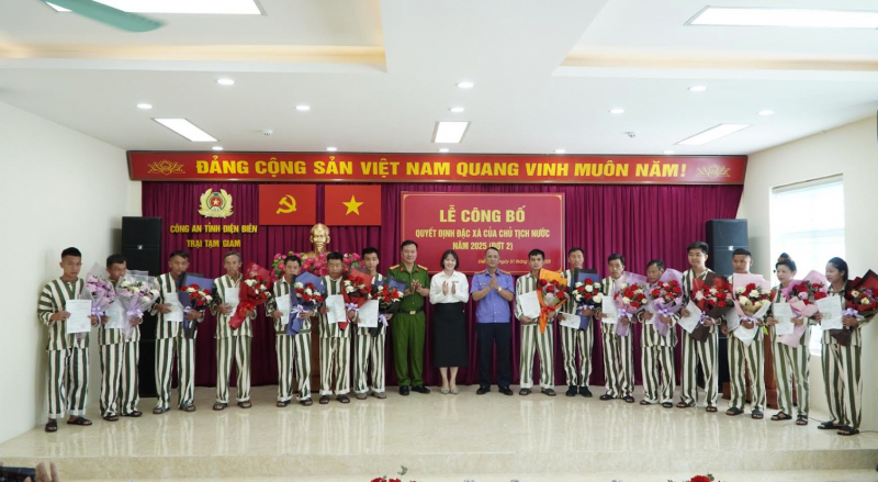 Lễ công bố Quyết định đặc xá của Chủ tịch nước  nhân dịp Quốc khánh 2/9 -0