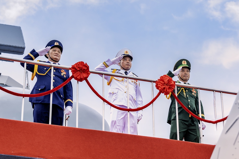 CHÙM ẢNH: Sức mạnh của lực lượng vũ trang trên biển -0