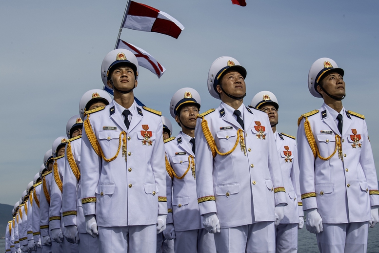 CHÙM ẢNH: Sức mạnh của lực lượng vũ trang trên biển -0