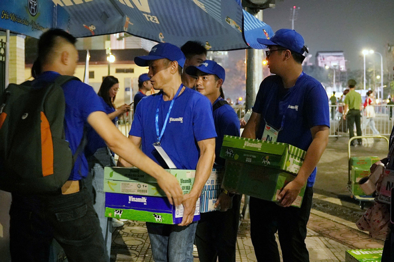 Vinamilk hoà nhịp cùng ngày hội non sông -0