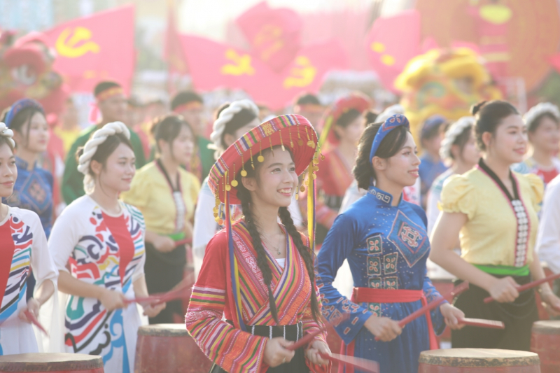 Sắc màu nghệ thuật trong bản hùng ca diễu binh, diễu hành Quốc khánh -0