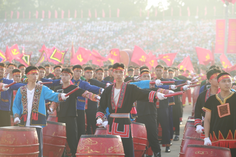 Sắc màu nghệ thuật trong bản hùng ca diễu binh, diễu hành Quốc khánh -4
