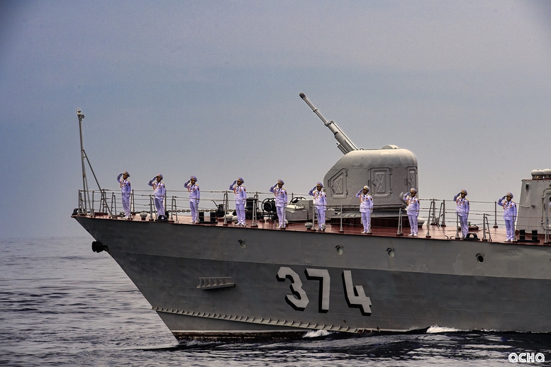 CHÙM ẢNH: Sức mạnh của lực lượng vũ trang trên biển -0