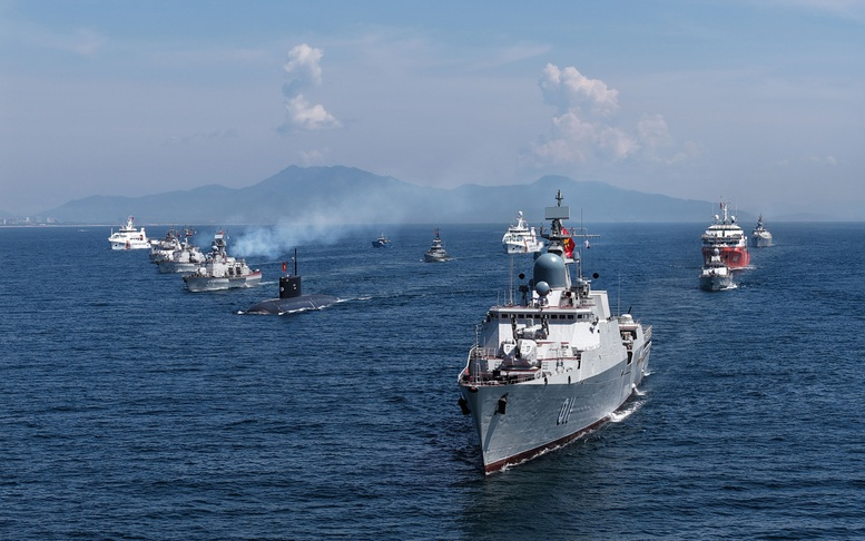 CHÙM ẢNH: Sức mạnh của lực lượng vũ trang trên biển -0