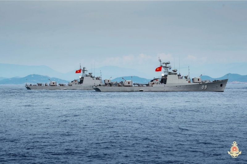 Vietnam Navy stages parade in Cam Ranh on National Day -0