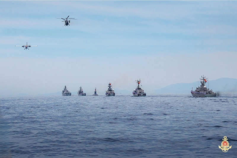 Vietnam Navy stages parade in Cam Ranh on National Day -0