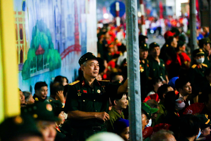 z6968120840705_60803beec3da20a941e9c1eed7cf30de.jpg -0