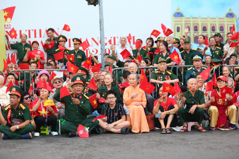 z6968153685405_61acd3171a1d0402edc28a2733c70644.jpg -0