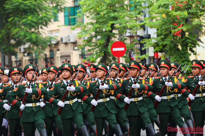 z6968356725856_5a25ccf758534073bf51a93cb4bf99b7.jpg -0