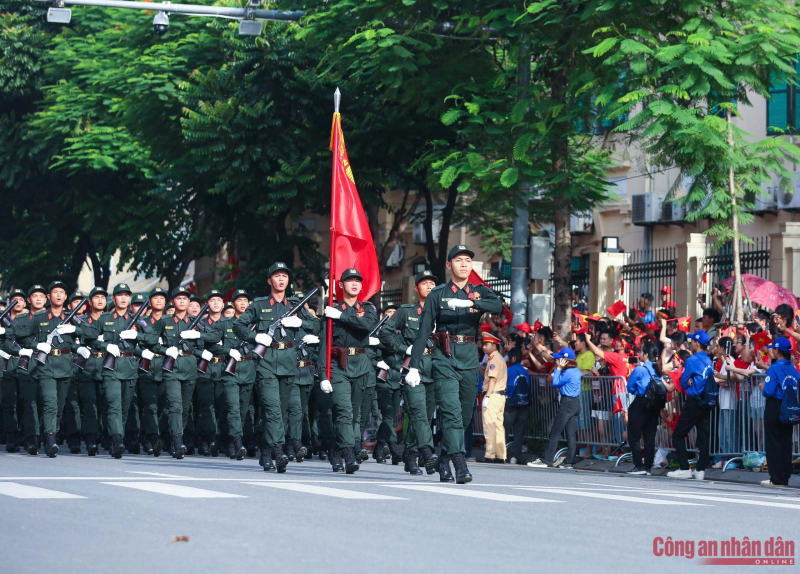 z6968357263239_faa9032acbf50a5055b74e9bb3aa92d7.jpg -0