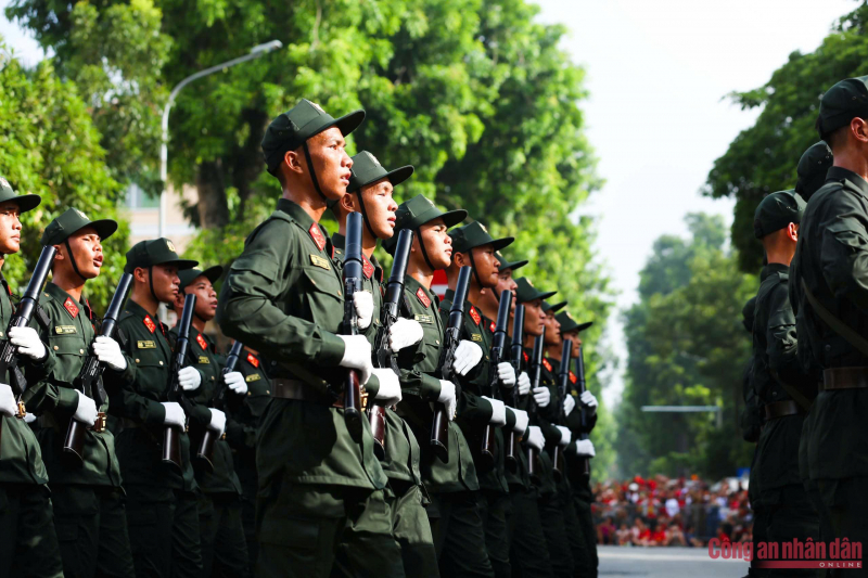 z6968357300640_15f1bd943df2fa171172eec2e8363a21.jpg -0