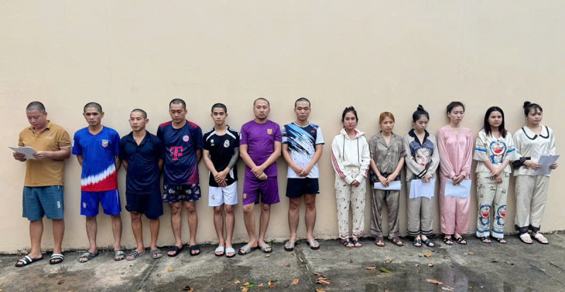 Khởi tố 13 đối tượng tổ chức sử dụng trái phép ma tuý tại karaoke X-Men -0