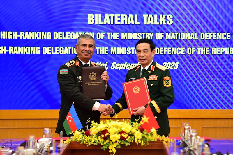 Đại tướng Phan Văn Giang chủ trì lễ đón Bộ trưởng Bộ Quốc phòng Azerbaijan -0