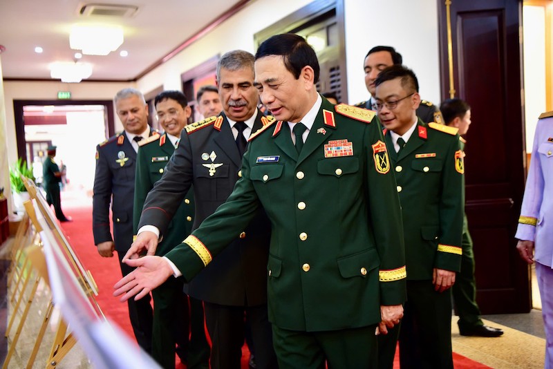 Đại tướng Phan Văn Giang chủ trì lễ đón Bộ trưởng Bộ Quốc phòng Azerbaijan -0