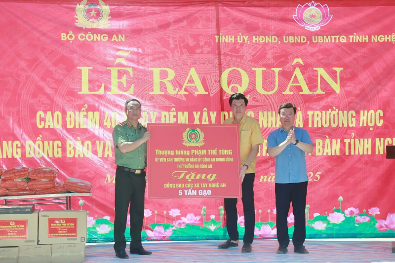 Thư cảm ơn Bộ Công an về sự hỗ trợ nhân dân khắc phục sau lũ -0