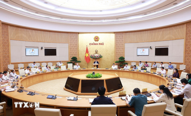 Thủ tướng: Xoay chuyển tình thế, đưa thể chế thành lợi thế cạnh tranh quốc gia -0