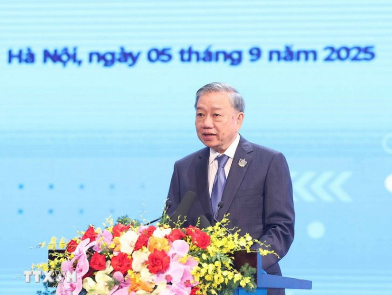 Không áp đặt những chuẩn mực cũ cho nền giáo dục hiện đại -0