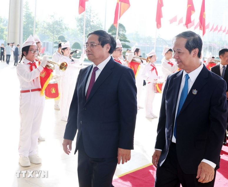 Không áp đặt những chuẩn mực cũ cho nền giáo dục hiện đại -2