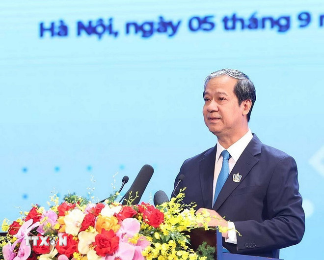 Tổng Bí thư Tô Lâm: Không áp đặt những chuẩn mực cũ cho nền giáo dục hiện đại -0