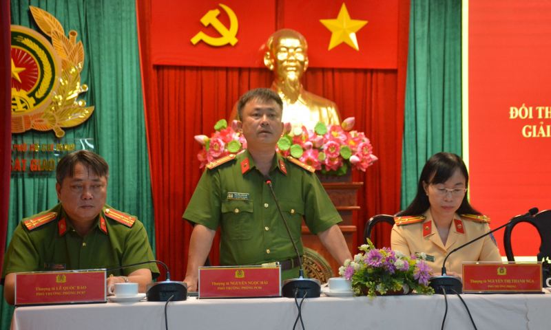 Giấy phép lái xe hết hạn dù chỉ một ngày thì người dân cũng phải thi lại -0