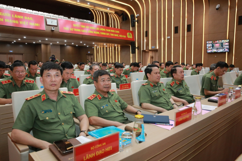 Khẩn trương, quyết liệt hoàn thành các nhiệm vụ góp phần tạo nên những dấu ấn, kỳ tích mới -0