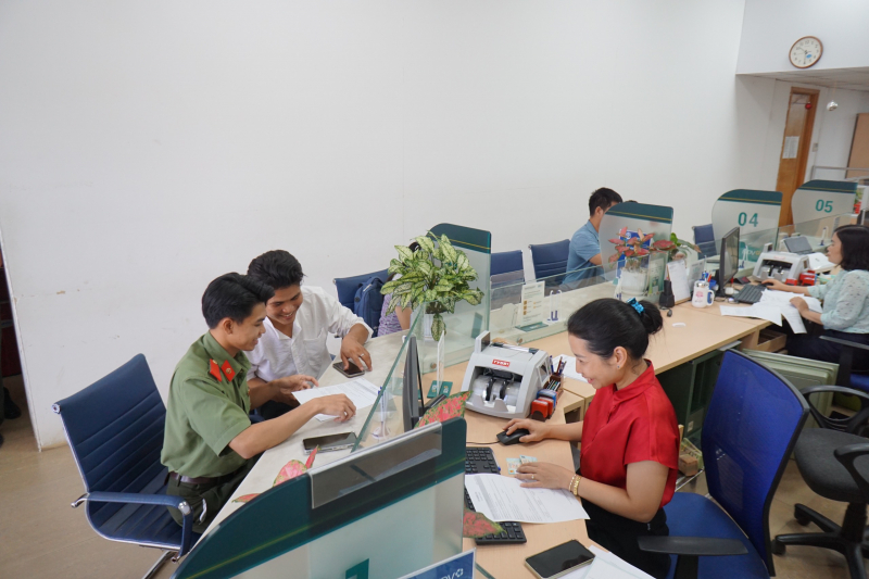 Học viên Học viện Chính trị CAND trả lại hơn nửa tỷ đồng cho người dân chuyển nhầm tài khoản -0
