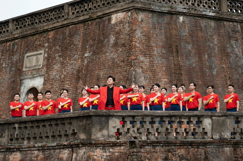 nh-ng hình -nh v- vi-t nam lan t-a.jpg -0