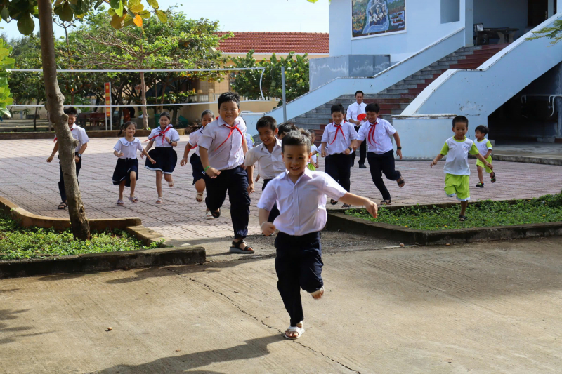 ພິທີເປີດສົກຮຽນໃຫມ່ຢູ່ເຂດພິເສດເຈື່ອງຊາ -0